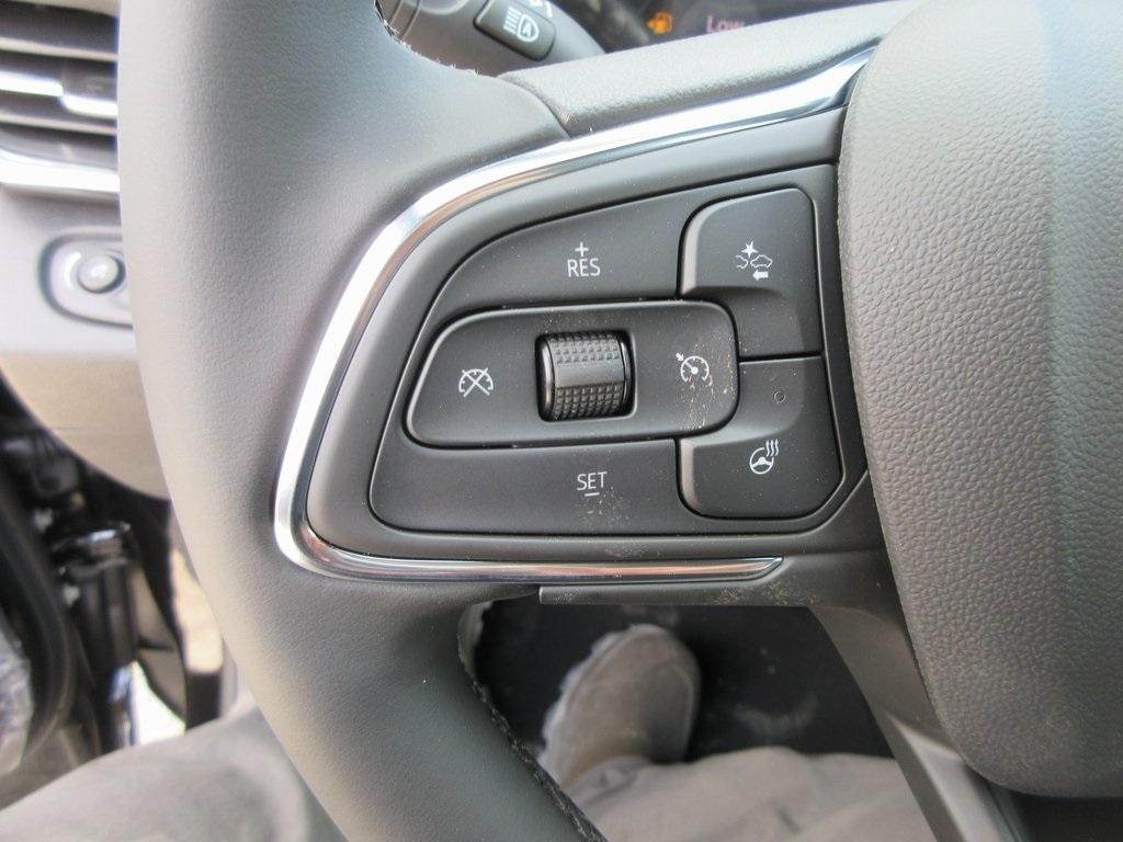 new 2025 Buick Envista car, priced at $25,667