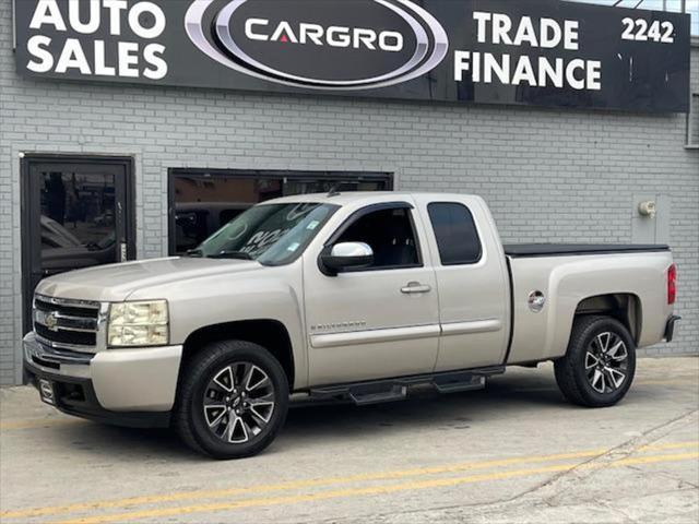 used 2009 Chevrolet Silverado 1500 car, priced at $13,995