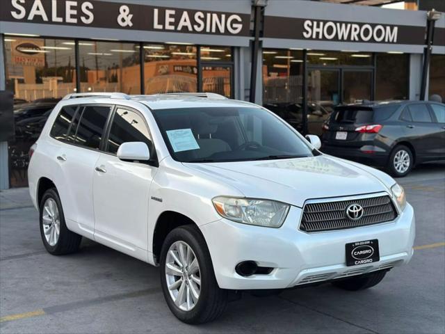 used 2008 Toyota Highlander Hybrid car, priced at $9,995