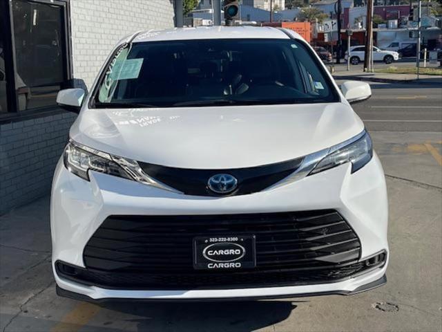 used 2022 Toyota Sienna car, priced at $28,995