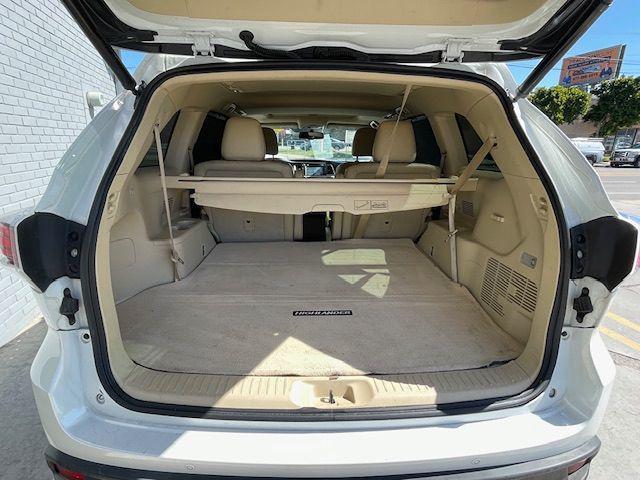 used 2016 Toyota Highlander car, priced at $17,995