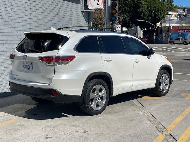 used 2016 Toyota Highlander car, priced at $17,995