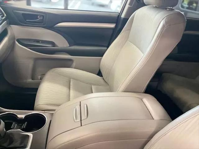 used 2017 Toyota Highlander car, priced at $17,995