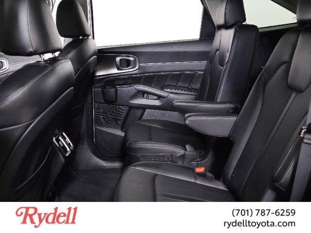 used 2022 Kia Sorento car, priced at $32,999
