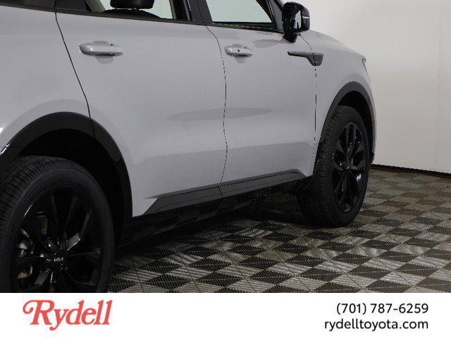 used 2022 Kia Sorento car, priced at $32,999