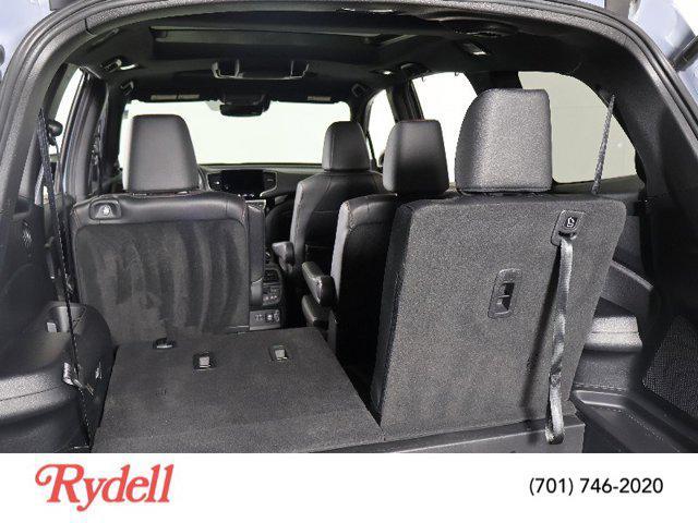 used 2022 Honda Pilot car, priced at $37,999