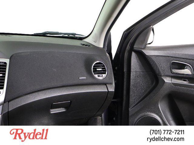 used 2014 Chevrolet Cruze car, priced at $8,990