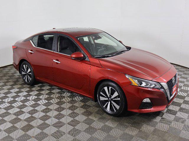 used 2022 Nissan Altima car, priced at $19,999