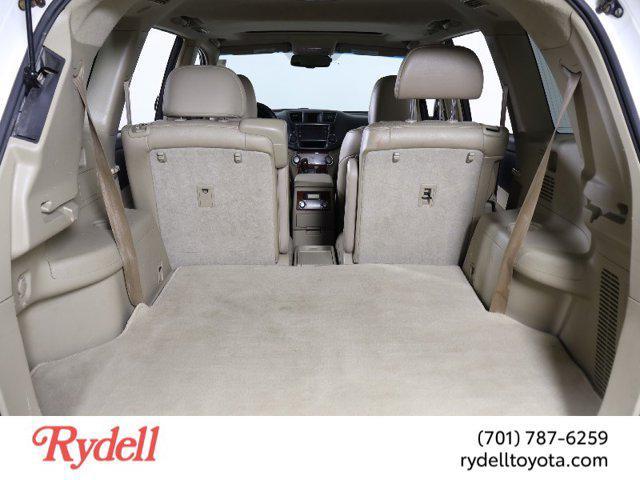 used 2013 Toyota Highlander car, priced at $12,490