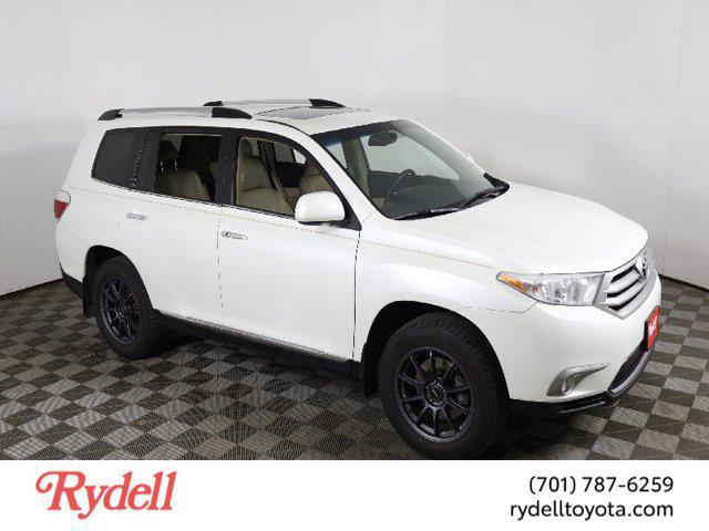 used 2013 Toyota Highlander car, priced at $12,490