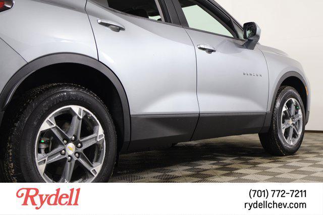 new 2025 Chevrolet Blazer car, priced at $37,049