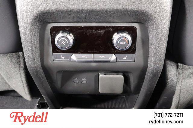 new 2025 GMC Acadia car, priced at $50,738