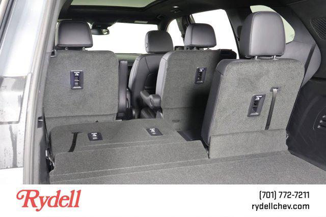 new 2025 GMC Acadia car, priced at $50,738