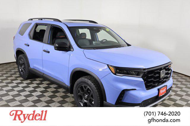 new 2025 Honda Pilot car, priced at $50,217