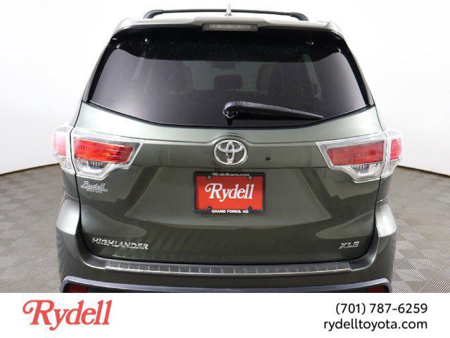used 2016 Toyota Highlander car, priced at $19,999
