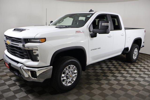 new 2025 Chevrolet Silverado 2500 car, priced at $57,354