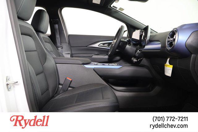 new 2025 Chevrolet Equinox EV car, priced at $39,435