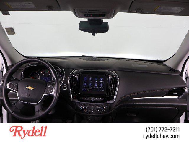 used 2021 Chevrolet Traverse car, priced at $32,999