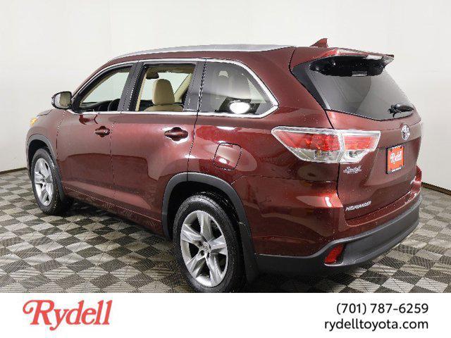 used 2015 Toyota Highlander car, priced at $23,999