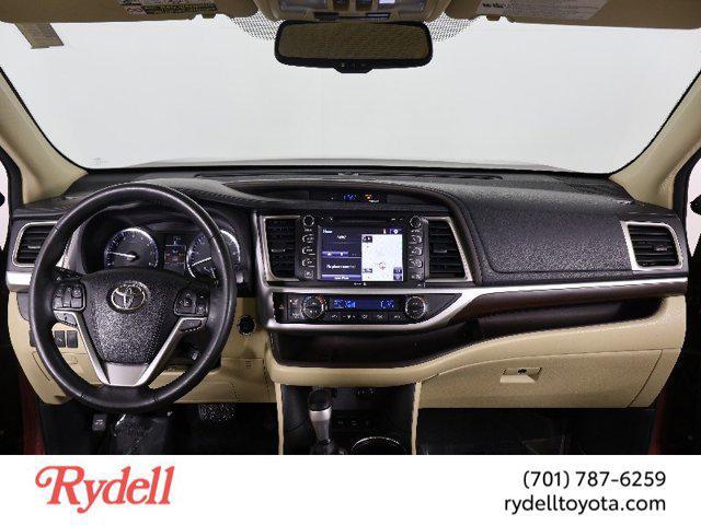 used 2015 Toyota Highlander car, priced at $23,999