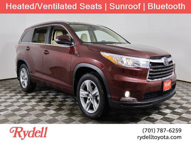 used 2015 Toyota Highlander car, priced at $23,999