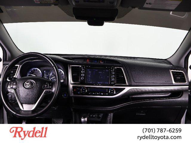 used 2019 Toyota Highlander car, priced at $26,999