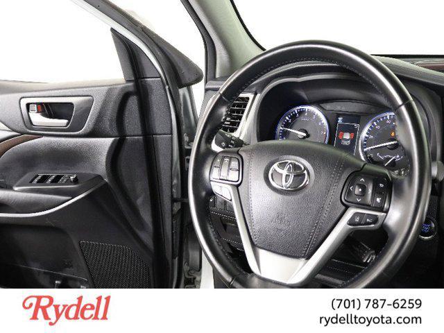 used 2018 Toyota Highlander car, priced at $24,999