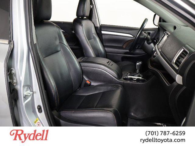 used 2018 Toyota Highlander car, priced at $24,999