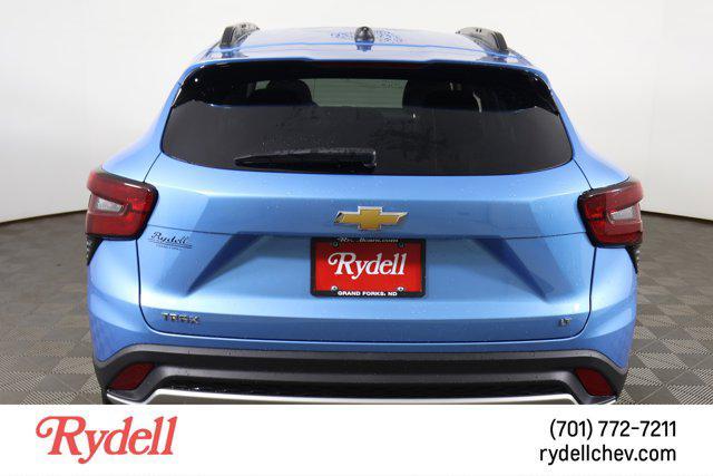 new 2025 Chevrolet Trax car, priced at $25,014