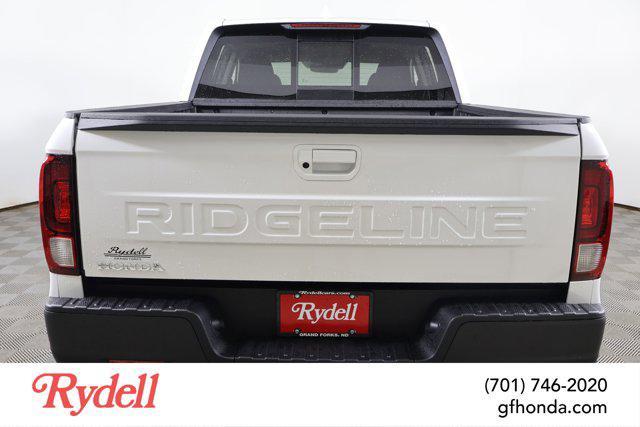 new 2025 Honda Ridgeline car, priced at $42,192