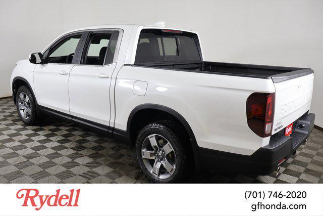 new 2025 Honda Ridgeline car, priced at $42,192