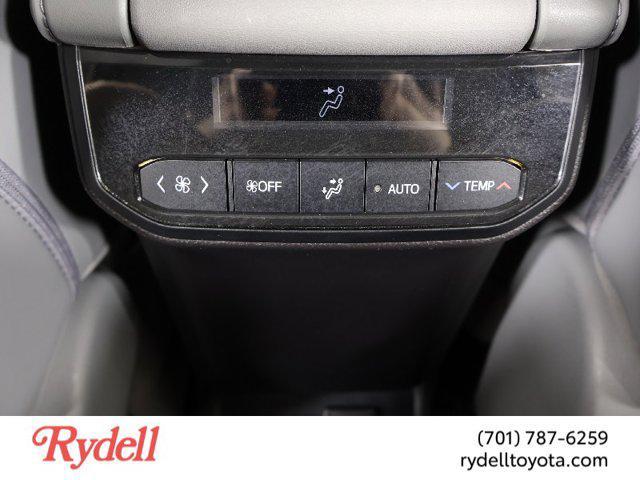 used 2021 Toyota Highlander car, priced at $36,999