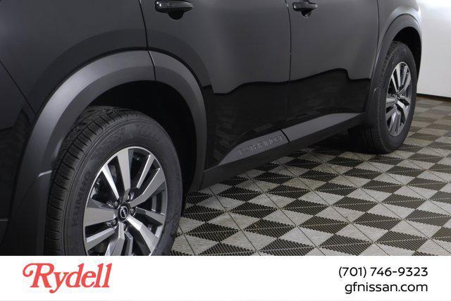 new 2025 Nissan Pathfinder car, priced at $40,918