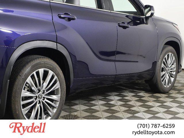 used 2024 Toyota Highlander car, priced at $52,999