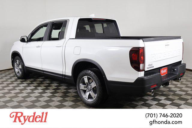 new 2025 Honda Ridgeline car, priced at $42,192