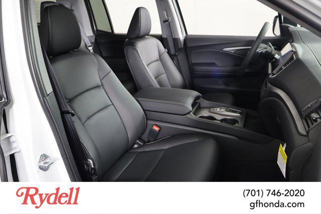 new 2025 Honda Ridgeline car, priced at $42,192