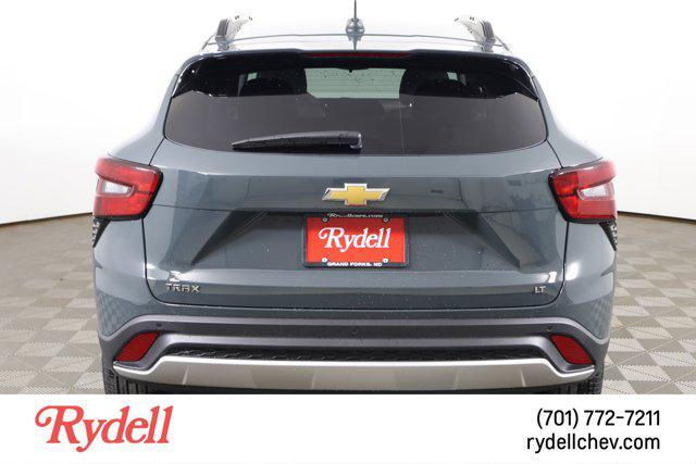 new 2025 Chevrolet Trax car, priced at $25,174