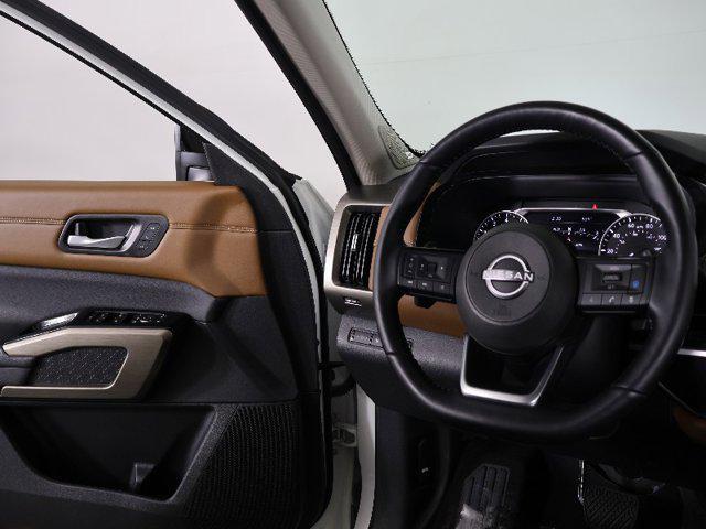 used 2022 Nissan Pathfinder car, priced at $33,999