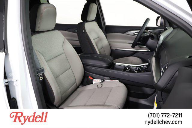 new 2025 Chevrolet Traverse car, priced at $43,814