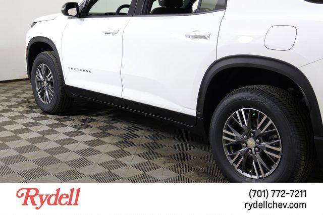 new 2025 Chevrolet Traverse car, priced at $43,814