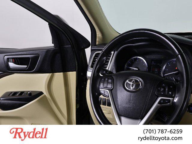 used 2017 Toyota Highlander car, priced at $19,999