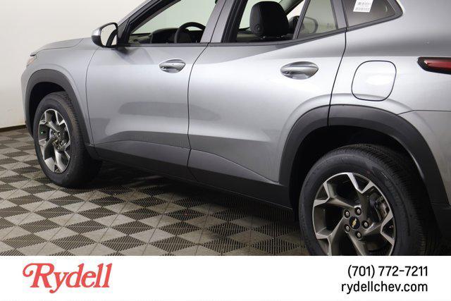new 2025 Chevrolet Trax car, priced at $25,174