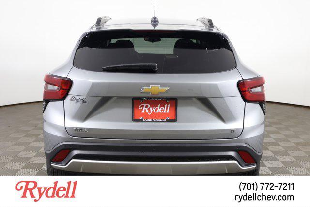 new 2025 Chevrolet Trax car, priced at $25,174