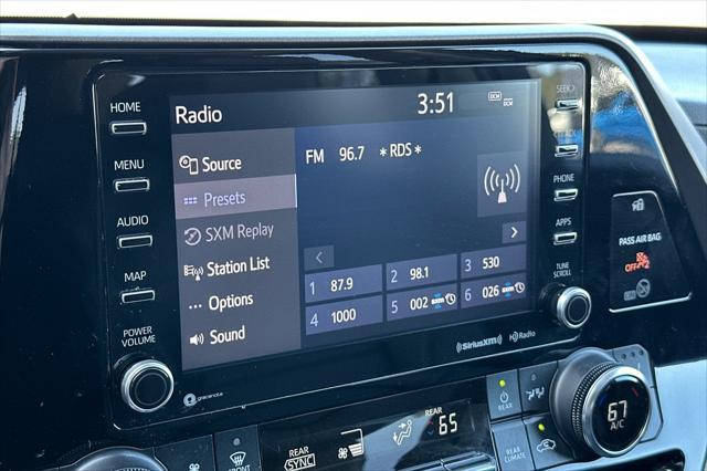 used 2022 Toyota Highlander car, priced at $37,900