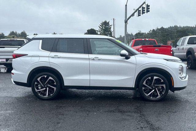 used 2023 Mitsubishi Outlander car, priced at $21,727