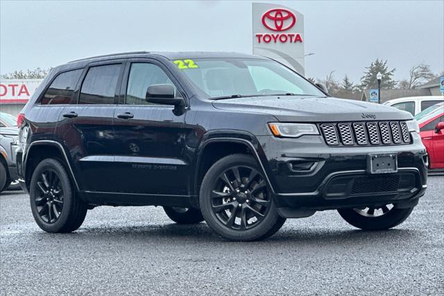 used 2022 Jeep Grand Cherokee car, priced at $24,998