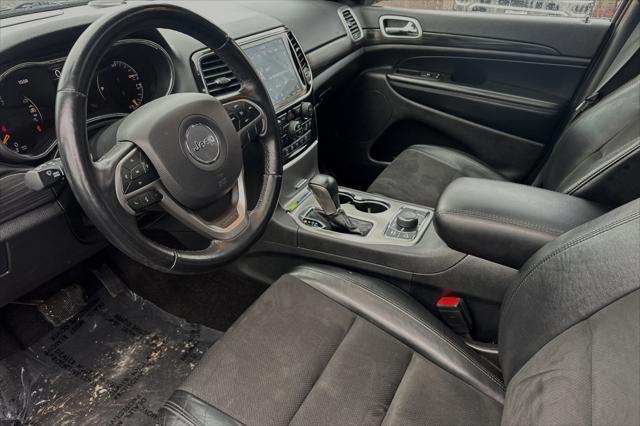 used 2022 Jeep Grand Cherokee car, priced at $24,998