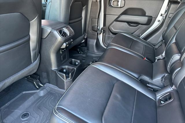 used 2022 Jeep Gladiator car, priced at $38,000