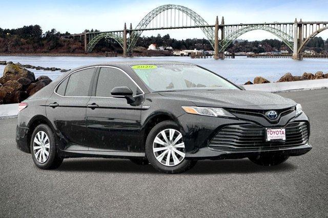 used 2020 Toyota Camry Hybrid car, priced at $27,797