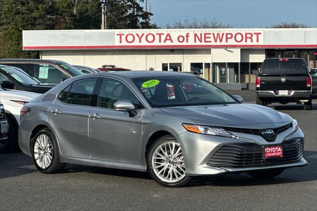 used 2019 Toyota Camry Hybrid car, priced at $24,582